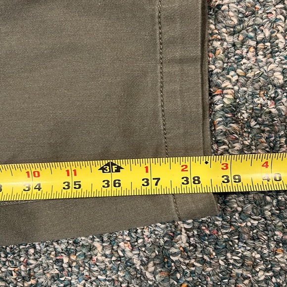 J JILL OLIVE CROP/ ANKLE PANTS SIZE 20 with embroidered embellishment - Picture 8 of 11